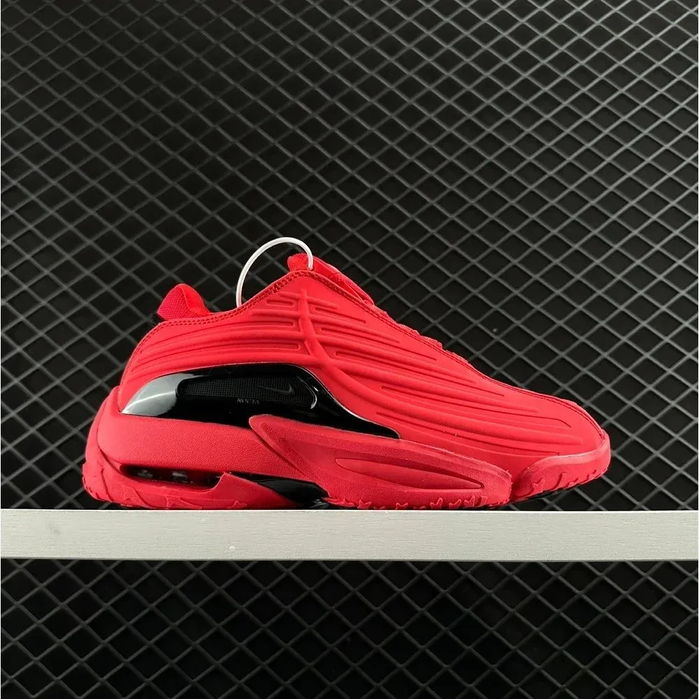 Nike Air Max Triple Black Red Sneakers