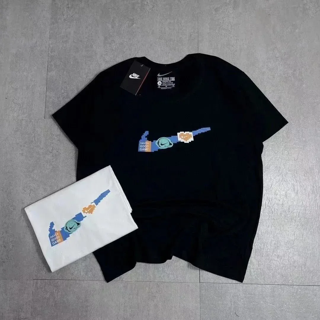 Nike The Nike Tee Pixel Swoosh Black T-Shirt