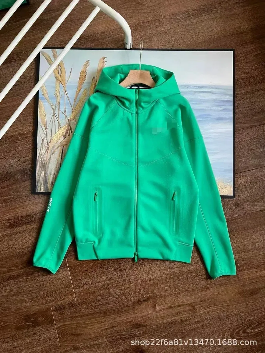 Green Solid Hooded Jacket with Zip Closure